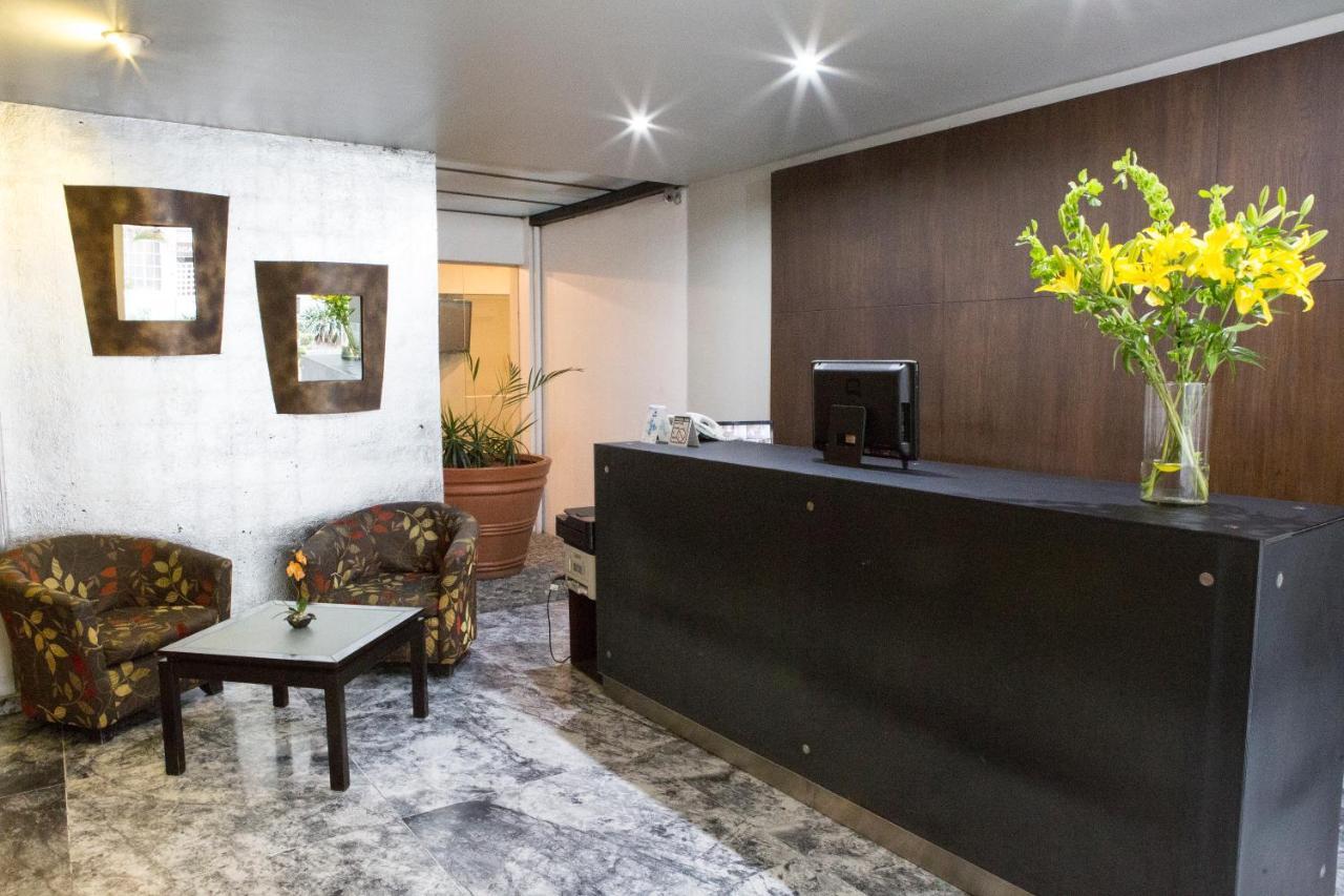 Suites Ganges Мехико Экстерьер фото